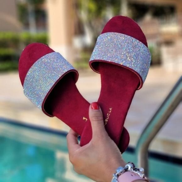 Women's Rhinestone Flats Sandals Wine Color - Picture 1 of 4